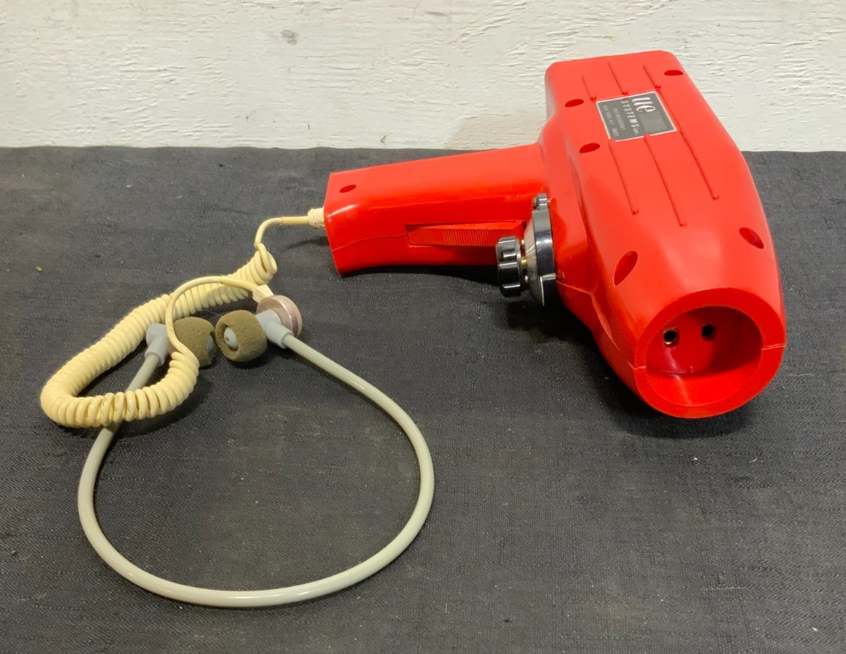 UE Systems SST Trouble Shooter Microsonic Leak Detector Tester 51E_8 UE Systems SST Trouble Shooter Microsonic Leak Detector Tester 51E