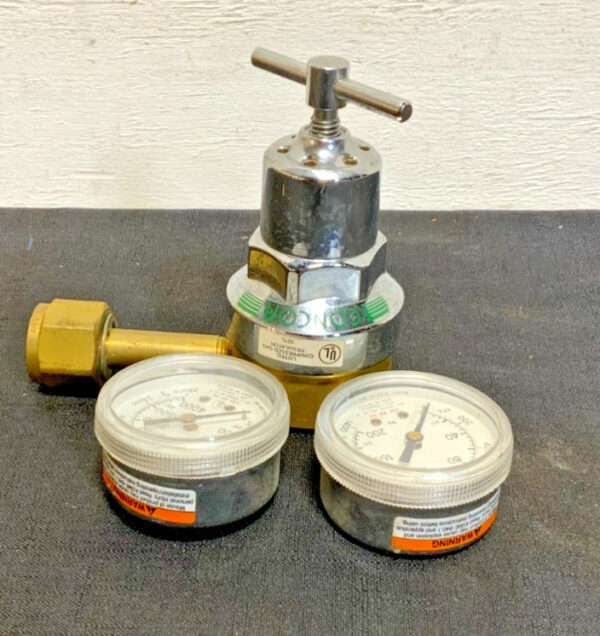 Meti Concoa 806 5506 Medium-Heavy Duty Oxygen Regulator 264D