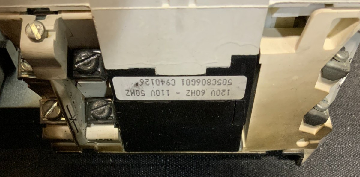 Lot of 2 Eaton A200M2CAC NonReversing Nema Motor Starter Size 2 120V Coil 265D_5 Lot of 2 Eaton A200M2CAC NonReversing Nema Motor Starter Size 2 120V Coil 265D