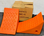 NEW Vestil URWC-15 Urethane Wheel Chock w/Dock Chain Kit 8"W x 8"H x 11" B1C