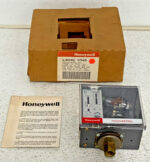 NEW Honeywell L404 1046 Series Pressuretrol Oil Monitoring Controller 255D