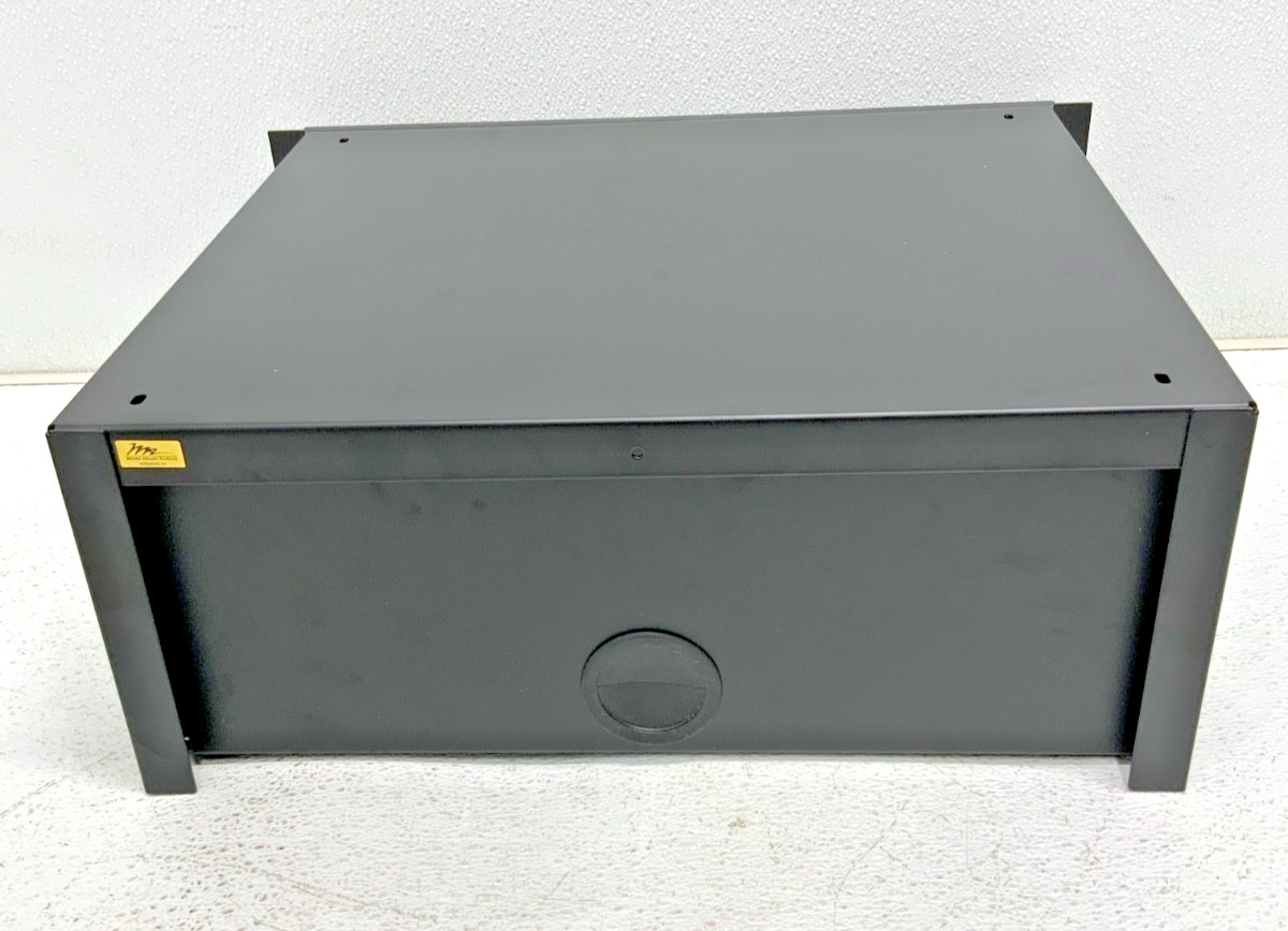 New Middle Atlantic UD4 4SP Black Utility Rack Drawer 15.9" x 14.5" 36D_3 New Middle Atlantic UD4 4SP Black Utility Rack Drawer 15.9" x 14.5" 36D
