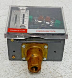 NEW Honeywell L604A-1185 Pressuretrol Boiler Operating Controller Switch 234C