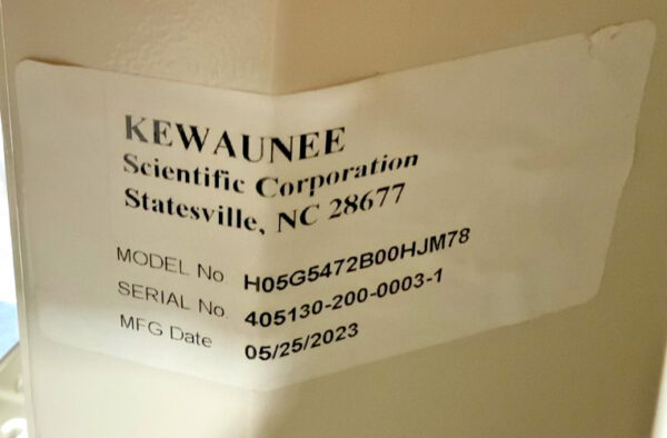 Kewaunee H05G5472B00HJM78121 Supreme Air 6" Laboratory Chemical Fume Hood & Base