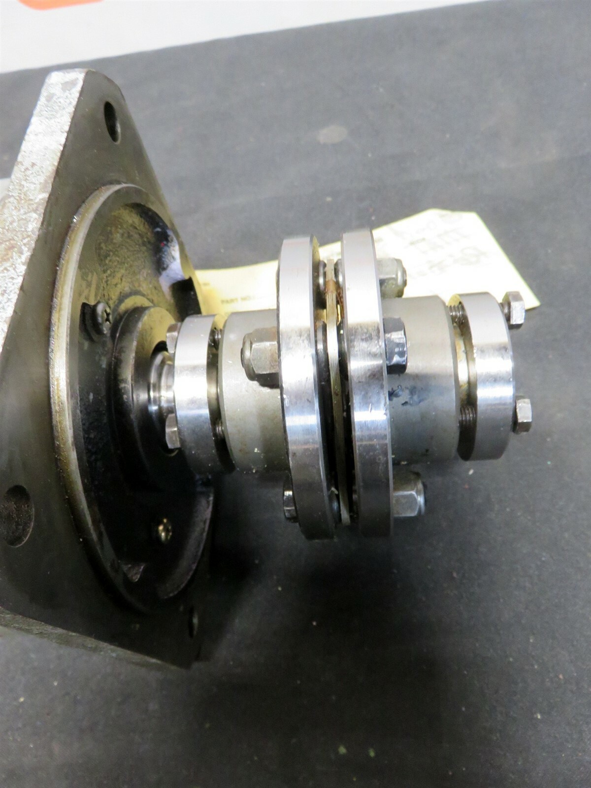 Yaskawa Minertia Motor J Series Feed Back Encoder Unit UGJMED-60LMU11 TFUE-30ZD7_1 Yaskawa Minertia Motor J Series Feed Back Encoder Unit UGJMED-60LMU11 TFUE-30ZD7