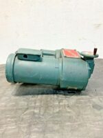 Reeves Reliance Electric X-V MFC111 Moto Drive 1.5HP 18:1 Gear Ratio J8B