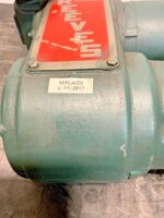 Reeves Reliance Electric X-V MFC111 Moto Drive 1.5HP 18:1 Gear Ratio J8B