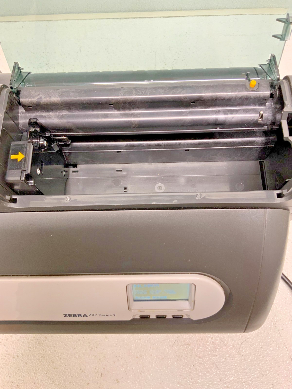 Zebra ZXP Series 7 Z71-0M0C0000US00 Single Side Color ID Card Badge Printer 54D_6 Zebra ZXP Series 7 Z71-0M0C0000US00 Single Side Color ID Card Badge Printer 54D