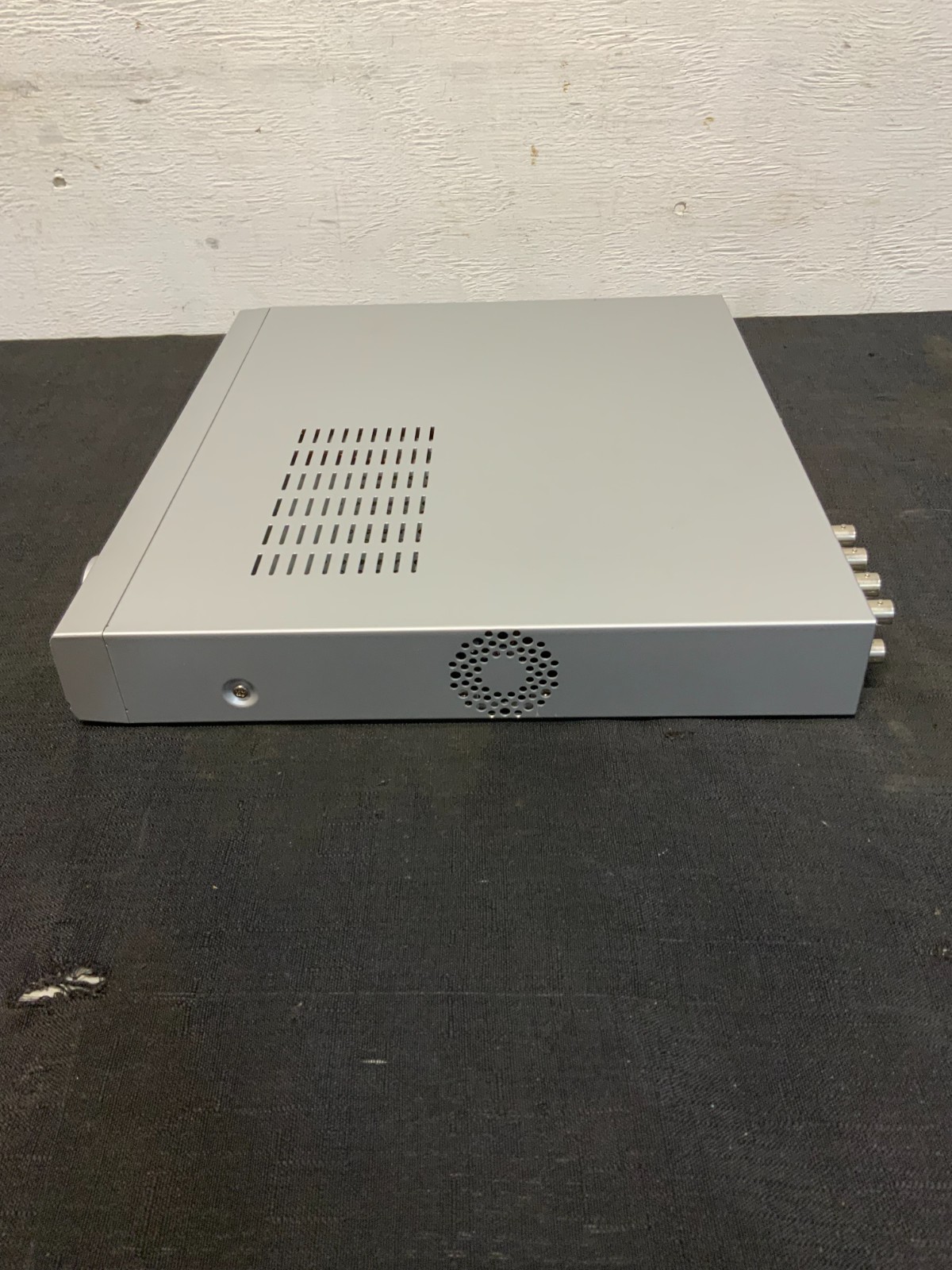 Mitsubishi DX-TL4U Digital Video Recorder 4 Channel DVR 250GB HDD W/ Remote 15B_4 Mitsubishi DX-TL4U Digital Video Recorder 4 Channel DVR 250GB HDD W/ Remote 15B