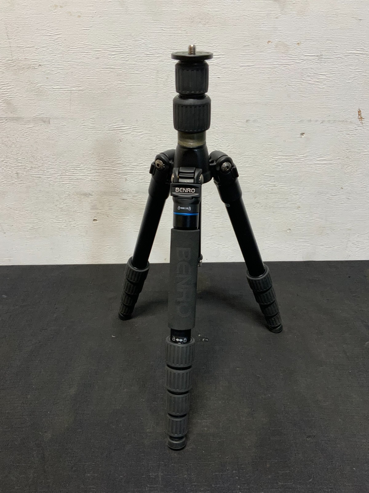 Benro IT19 Aluminum iFoto Tripod Kit With IB0 PU30 Head 15D_2 Benro IT19 Aluminum iFoto Tripod Kit With IB0 PU30 Head 15D
