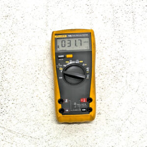 Fluke 79 Series III True RMS Digital Electrical Circuit Test Multimeter 264D