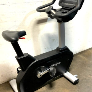 Life Fitness INC Integrity Series Lifecycle Upright Exercise Bike Self-Powered