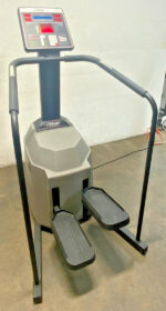 Life Fitness LifeStep 9500HR Next Gen Stair Stepper Lifepulse Digital System D4B