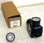 Wilkerson R28-04-F0G0 Compressed Air Regulator 0-125PSIG 1/2"NPT w/Gauge 61G