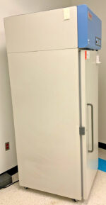 Thermo Fisher UGL2320A22 Revco -20C Lab Upright Low Temperature Freezer 115V 1PH