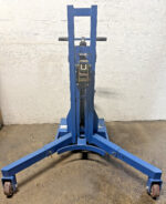 Global Industrial 988929 Portable Hydraulic Truck Drum Lifter 1100lb Capacity