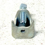 New Box of 25 Eaton Crouse-Hinds 533 3/8"-16 Beam Clamps Tapped Hole Size 2" 16B
