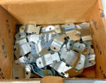 New Box of 100 Eaton B2010ZN B-Line Stainless 1" Rigid Conduit / Pipe Clamps 11A