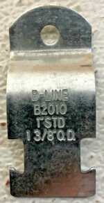 New Box of 100 Eaton B2010ZN B-Line Stainless 1" Rigid Conduit / Pipe Clamps 11A
