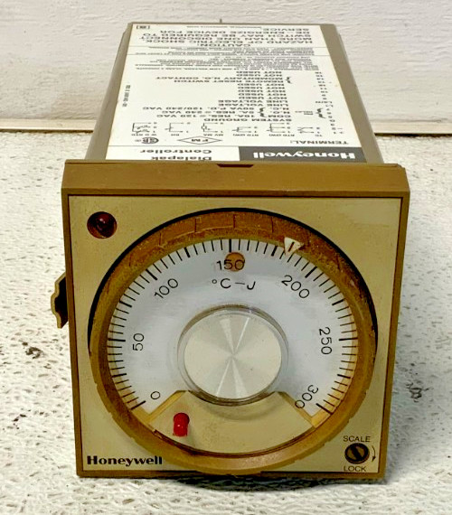 Honeywell 24001462-001 Dialapak Temperature/Process Controller 120/240VAC 249I_0 Honeywell 24001462-001 Dialapak Temperature/Process Controller 120/240VAC 249I